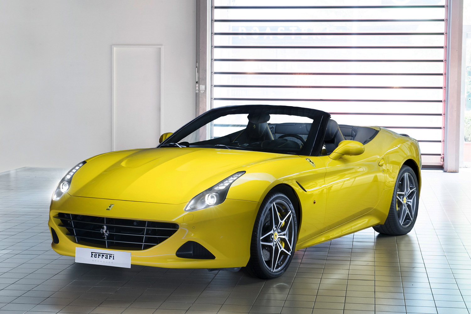 法拉利原厂认证中古车